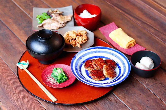 traditional-japanese-cooking-class-with-masayo-in-her-cafe