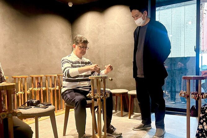 traditional-japanese-kumihimo-artform-experience