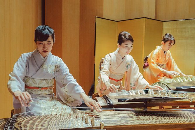 traditional-japanese-music-zakuro-show-in-tokyo