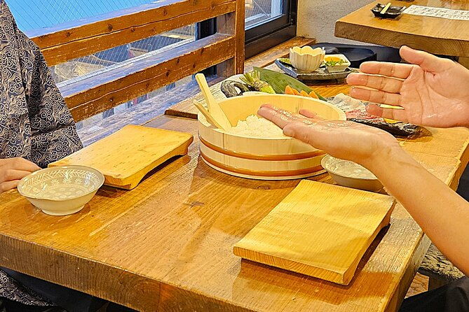 traditional-japanese-sushi-class