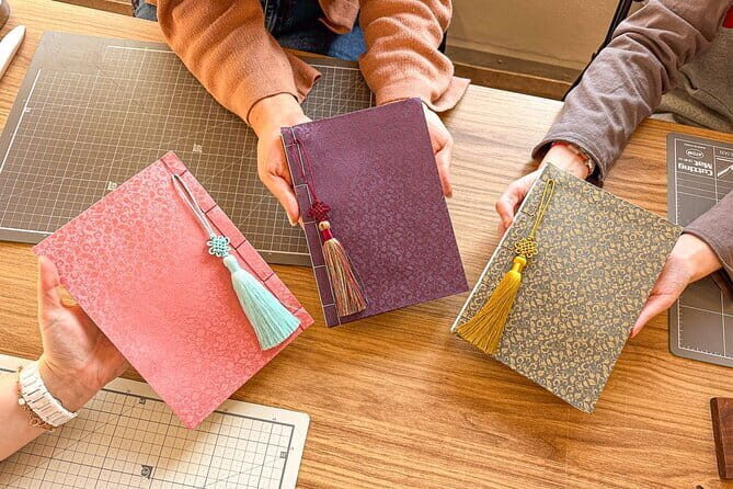 Traditional Korean Bookbinding Experience in Seoul, Hongdae - Key Points