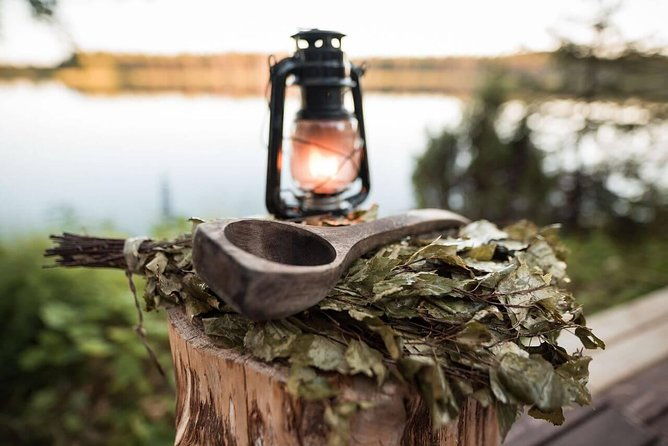 traditional-lappish-evening-in-the-wilderness-with-dinner
