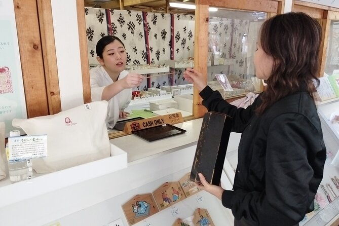 traditional-morning-walking-tour-with-a-local-guide