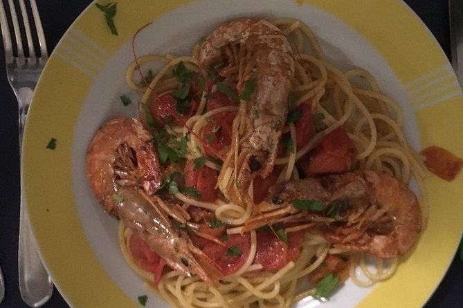 traditional-neapolitan-dinner-in-pompei-villa-franca-family-restourant