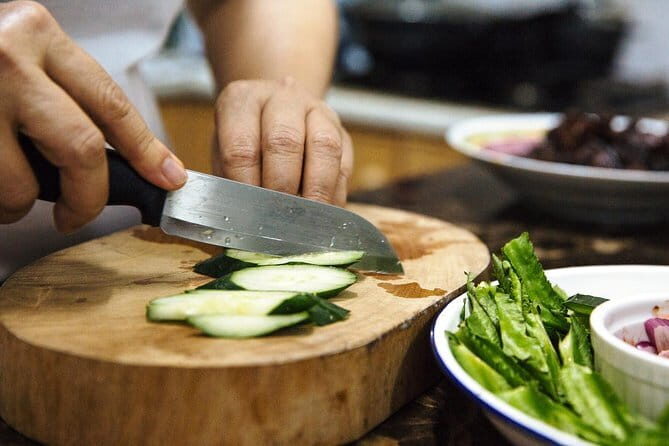 Traditional Peranakan and Malay Cooking Class in Malacca - Key Points