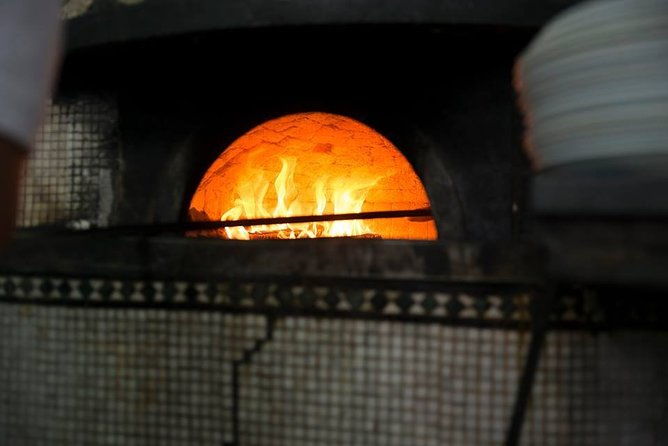 traditional-pizza-class-in-naples-pizza-maker-for-a-day