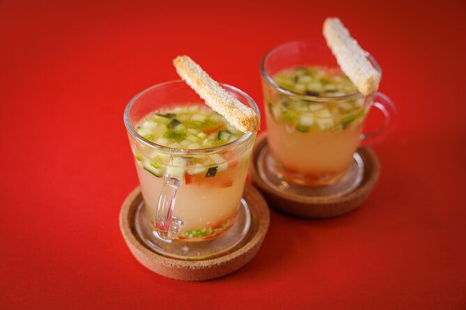 traditional-portuguese-dinner-reinvented-for-vegetarians