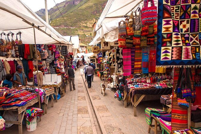 traditional-sacred-valley-tour-cusco-economical-option-group-tour