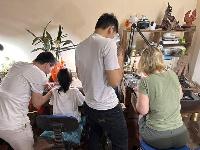 traditional-silversmith-workshop-in-hanoi