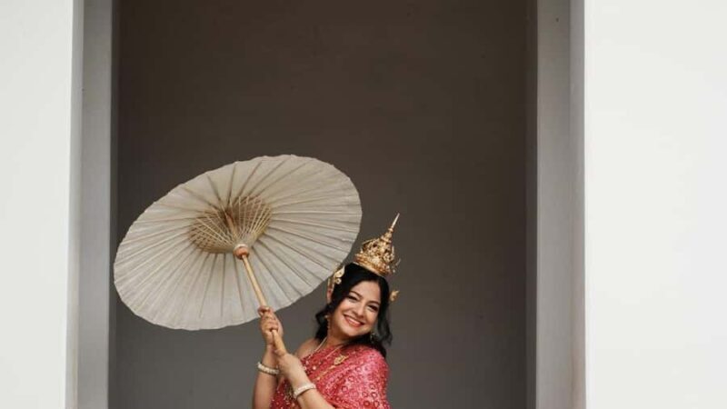 Traditional Thai Makeover, hairdo & Photoshoot at Wat Arun - Key Points