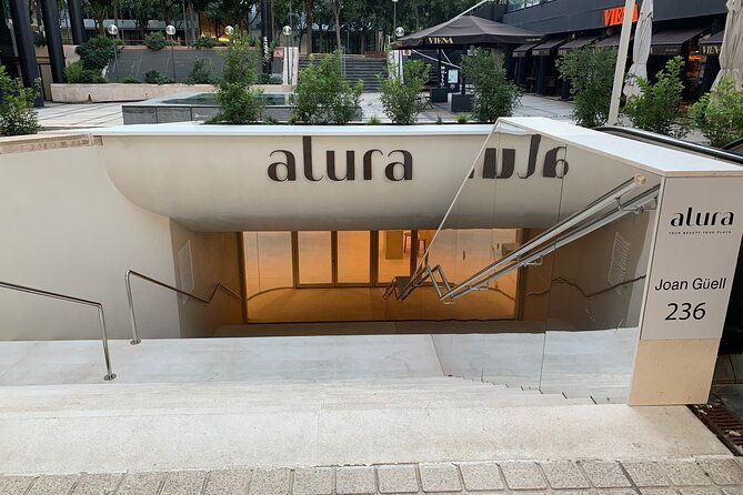 traditional-thai-massage-60-min-at-thai-massage-alura