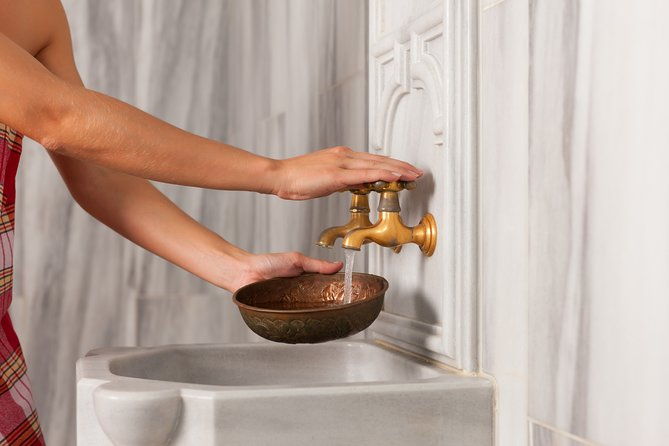 traditional-turkish-bath-experience-in-cappadocia