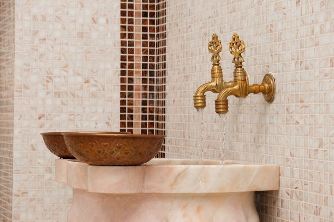 traditional-turkish-bath-experience-in-cappadocia