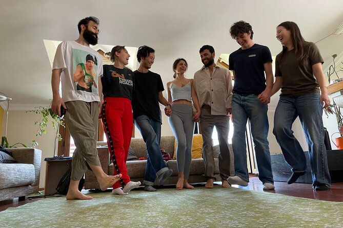 traditional-wedding-dances-workshop-with-a-couple-at-local-home