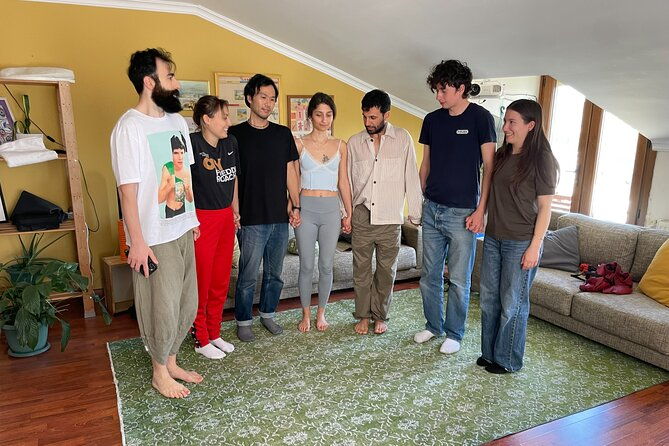 traditional-wedding-dances-workshop-with-a-couple-at-local-home