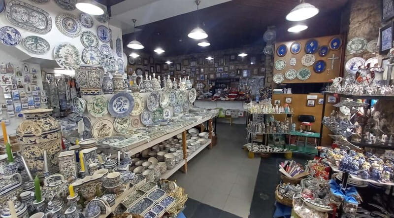 Traditions and Shopping in Coimbra Old Town Tour - Exploring Coimbras Old Town: Traditions and Shopping Tour Review