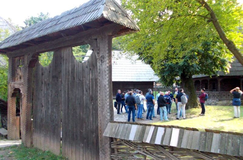 traditions-in-bucharest-village-museum-and-wine-tasting