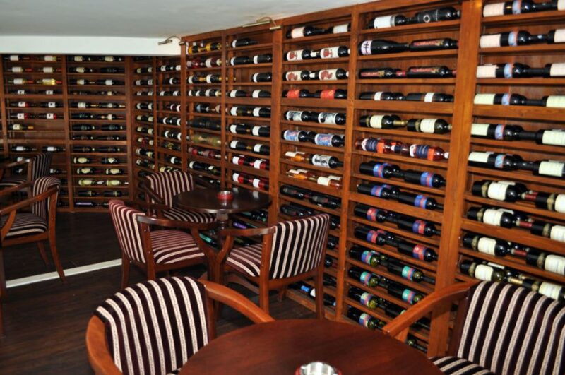 traditions-in-bucharest-village-museum-and-wine-tasting