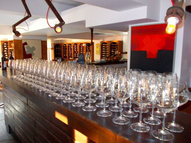 traditions-in-bucharest-village-museum-and-wine-tasting