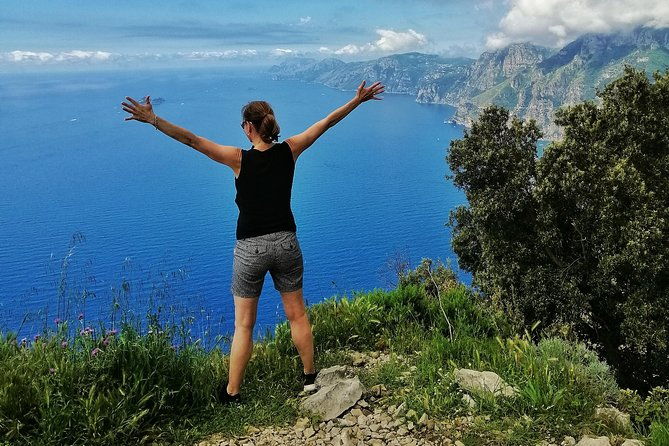 trail-of-the-gods-with-local-guide-saveria-fiore-ladybug