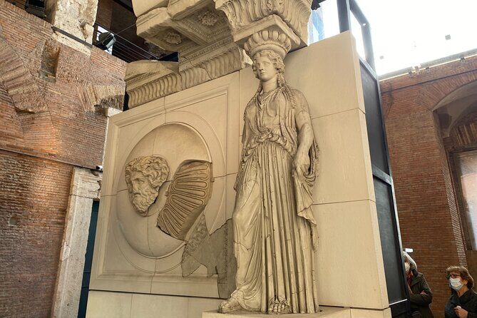 Trajan's Market Experience with Elevator Option - Combining the Experience with Other Roman Landmarks