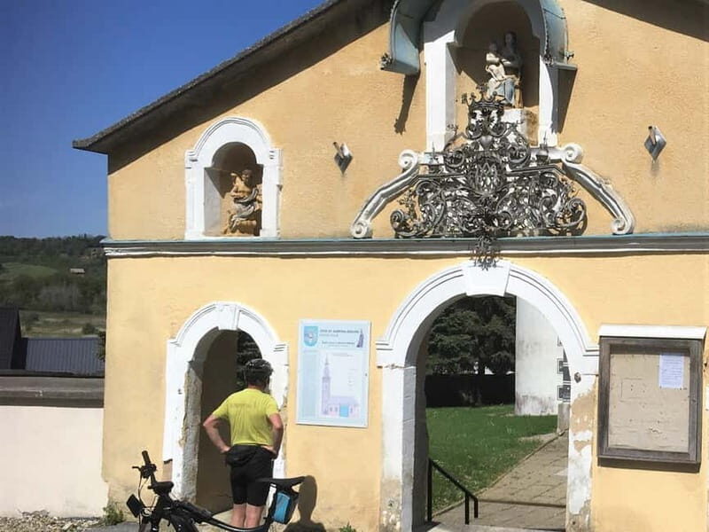 Trakoan: Lakes and Mystical Castles Guided Bike Tour - Final Thoughts