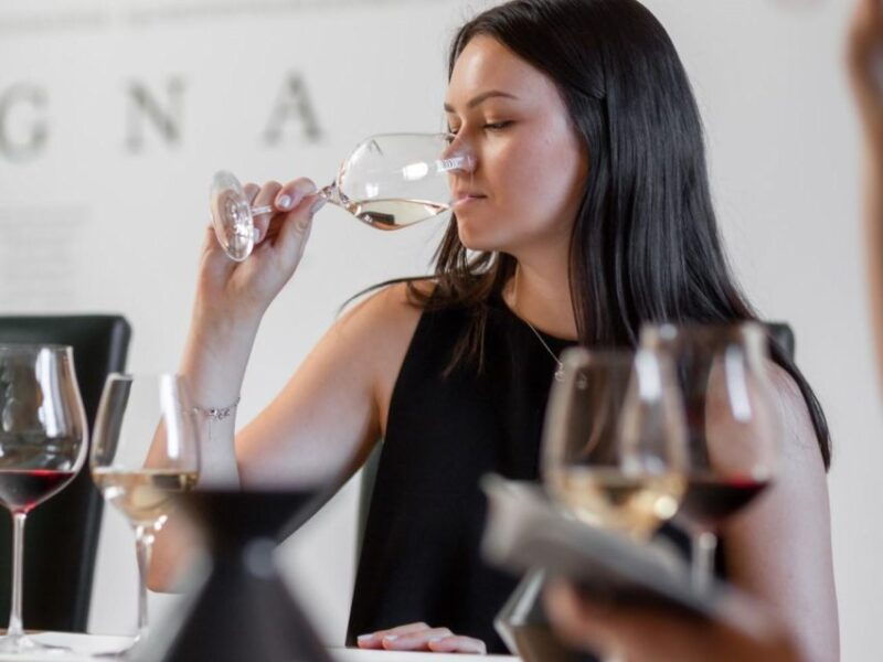 tramin-termeno-winery-tour-wine-tasting-j-hofstatter