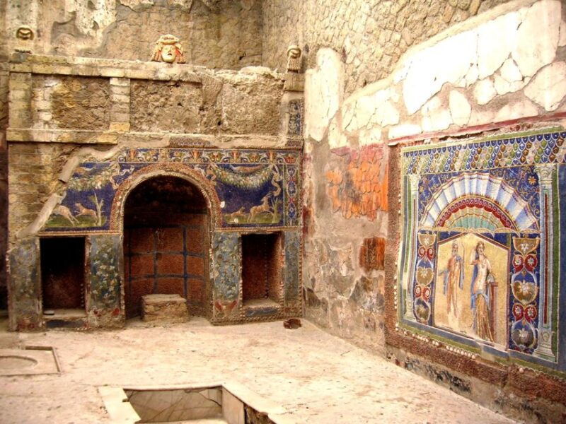tramvia-from-naples-herculaneum-ruins-and-vesuvius-transfer-bus