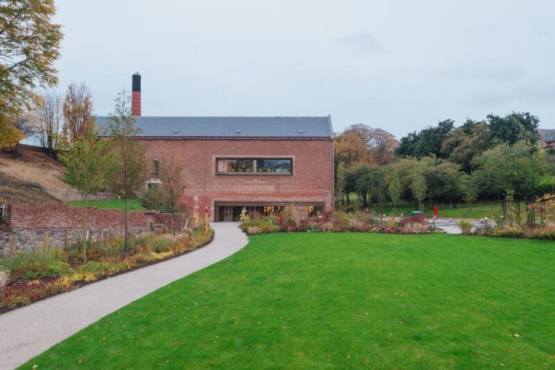 tranent-glenkinchie-whisky-distillery-tour-and-tasting