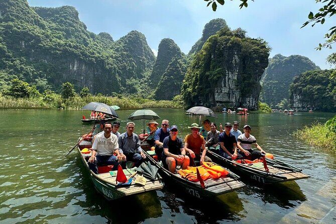 Trang An Boat Trip Hoa Lu and Mua Cave Small-Group Day Tour - Key Points