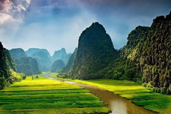 Trang An Grottoes and Bai Dinh Day Trip from Hanoi - Who Should Consider This Tour?