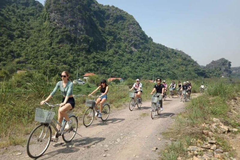 Trang An & Tam Coc with Boat: 1 Day Tour from Hanoi - The Itinerary in Detail