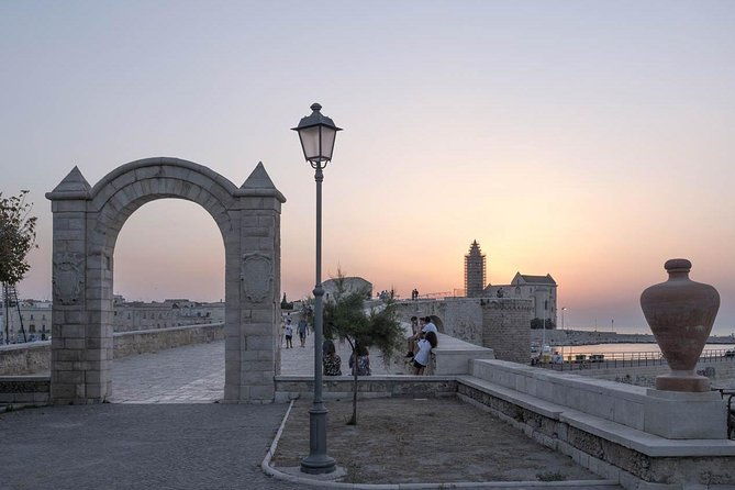 trani-and-castel-del-monte-unesco-from-your-accomodation