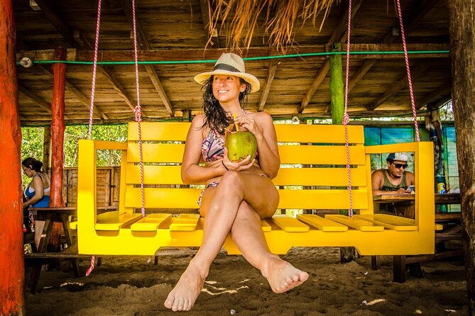 tranquila-beach-and-aquarium-day-tour