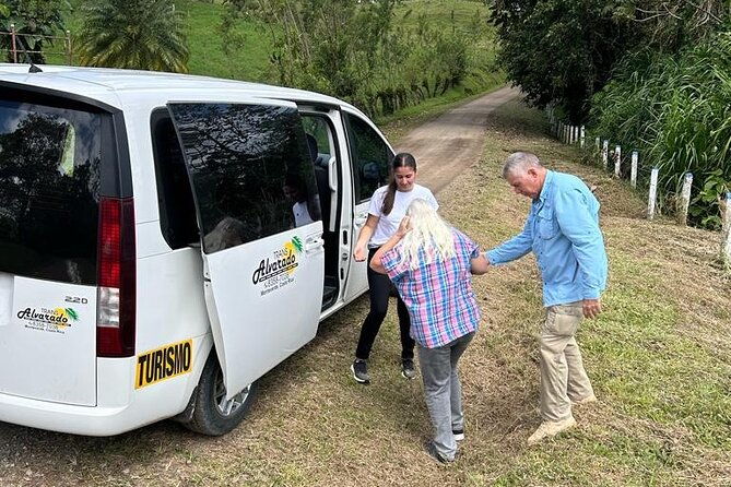 transalvarado-private-services-from-or-to-monteverde