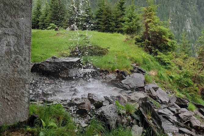 transfagarasan-highway-and-balea-lake-e-bike-tour