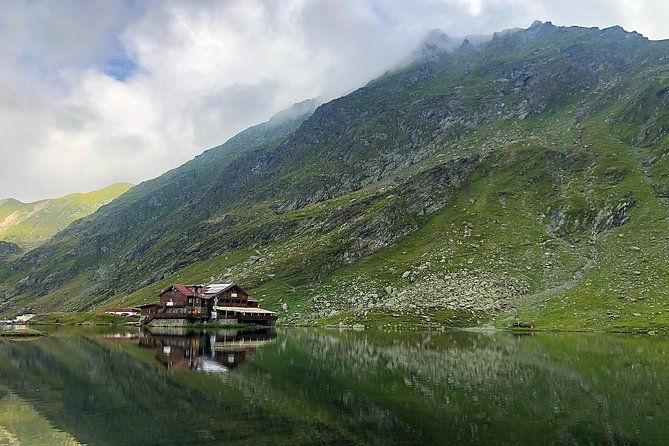 transfagarasan-highway-and-bran-castle-day-trip-from-brasov