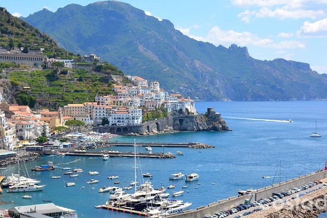 transfer-amalfi-coast-with-stop-and-wait-2-hours-pompeii-or-herculaneum-or-vesuvius