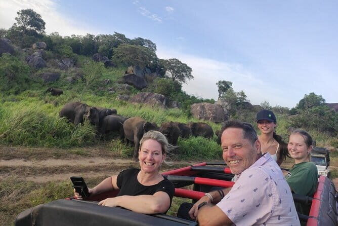 Transfer between Colombo (CMB) Airport and The Kingsbury, Colombo - FAQs