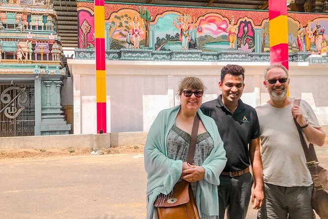 Transfer between Colombo (CMB) Airport and Uga Residence, Colombo - FAQ