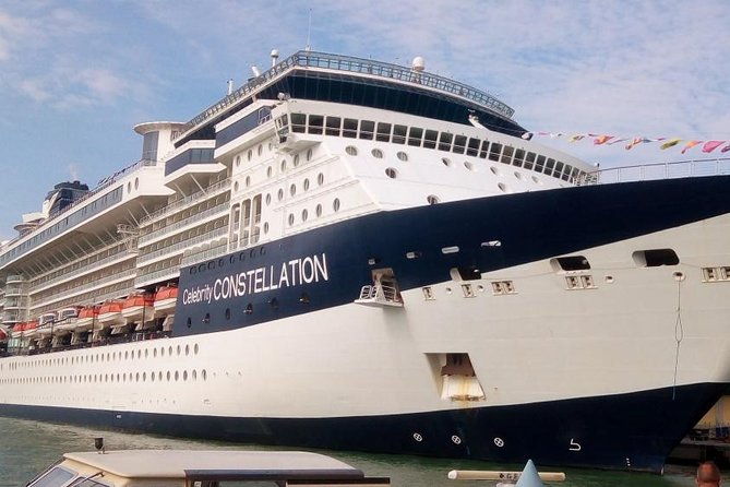 transfer-celebrity-constellation-ravenna-cruise-terminal-to-marco-polo-airport