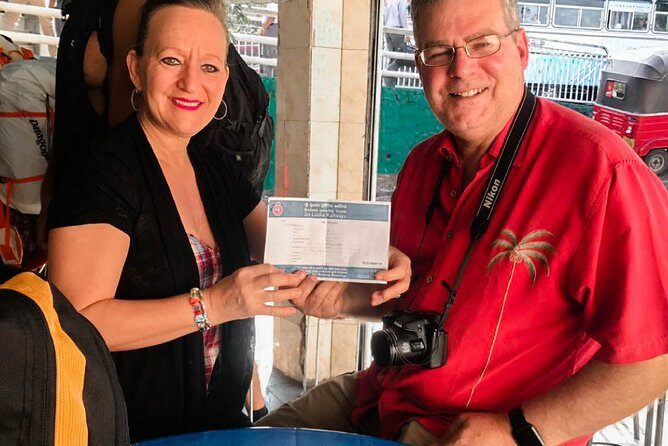 Transfer: Colombo Airport (CMB) and Marriott Courtyard, Colombo - Authentic Experiences and Reviewer Insights