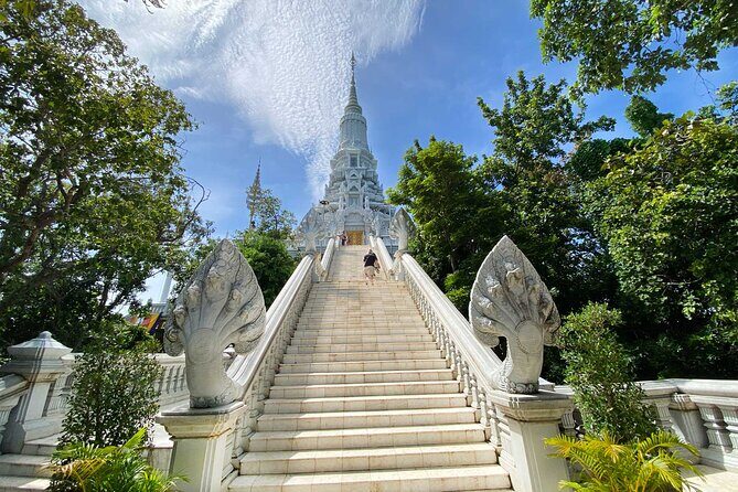 Transfer Day Trip Oudongk Sambor Prei Kuk Phnom Penh - Siem Reap - Key Points