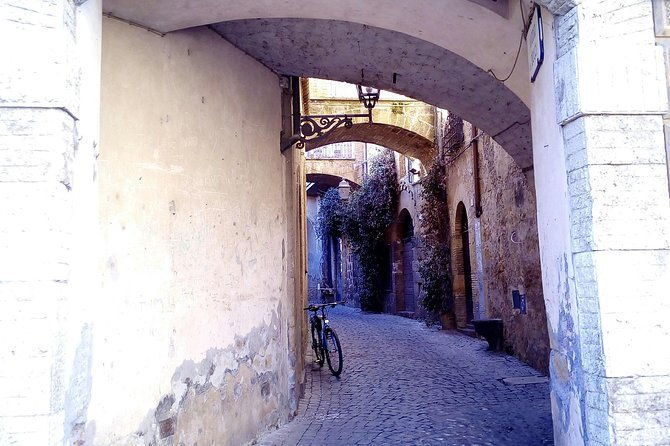 transfer-fiumicino-fco-airport-to-from-florence-optional-orvieto-stop