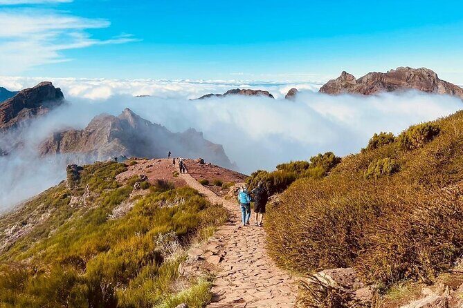 Transfer from Achada do Teixeira to Pico do Arieiro - Practical Details