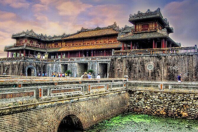 Transfer from Hoi An to Hue by private car with stops for picture - The Scenic Route from Hoi An to Hue