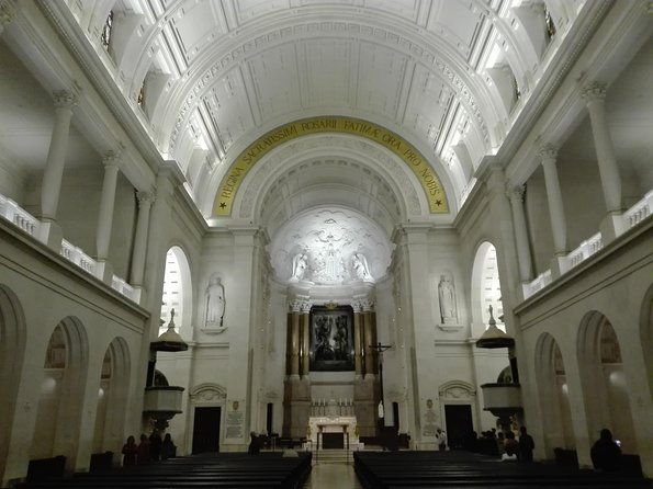 transfer-from-lisbon-to-coimbra-with-a-visit-to-the-fatima-sanctuary-half-day