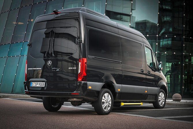 transfer-from-new-orleans-msy-or-port-to-new-orleans-by-minibus