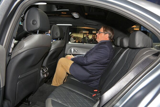 transfer-from-orly-cdg-lbg-airport-to-paris-e-class-2pax