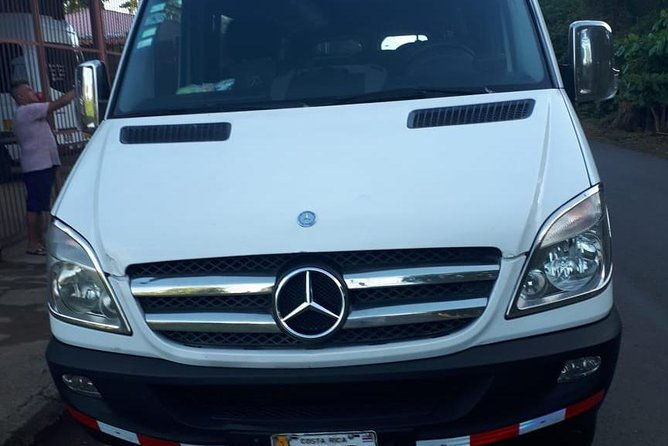 transfer-from-playa-hermosa-to-liberia-airport-lir